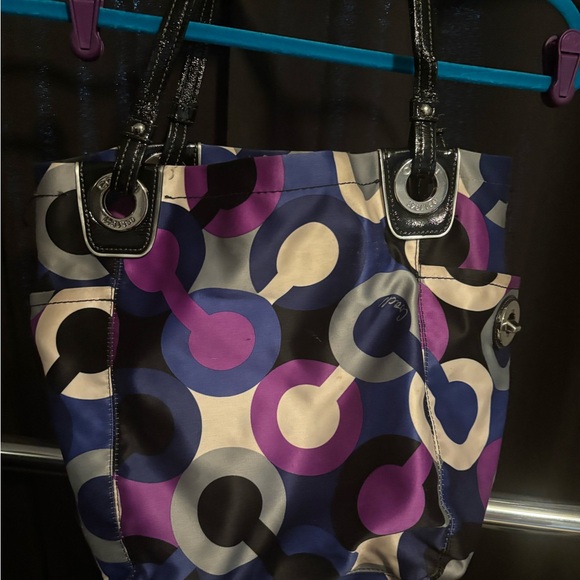 Coach multicolored logo fabric tote with outside end pockets. - Picture 2 of 13